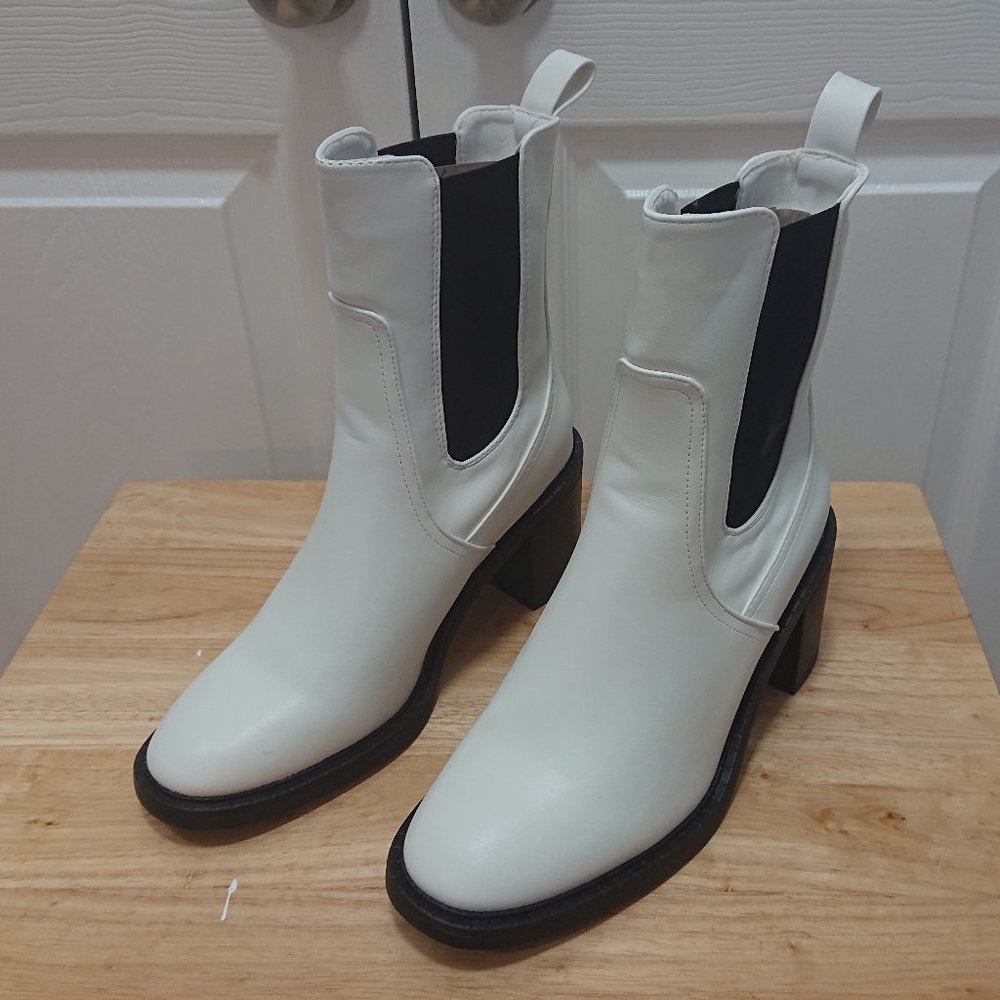 NIB Dream Pairs Diva Chunky Chelsea Platform Disco Heeled Booties 8.5 - Picture 2 of 6